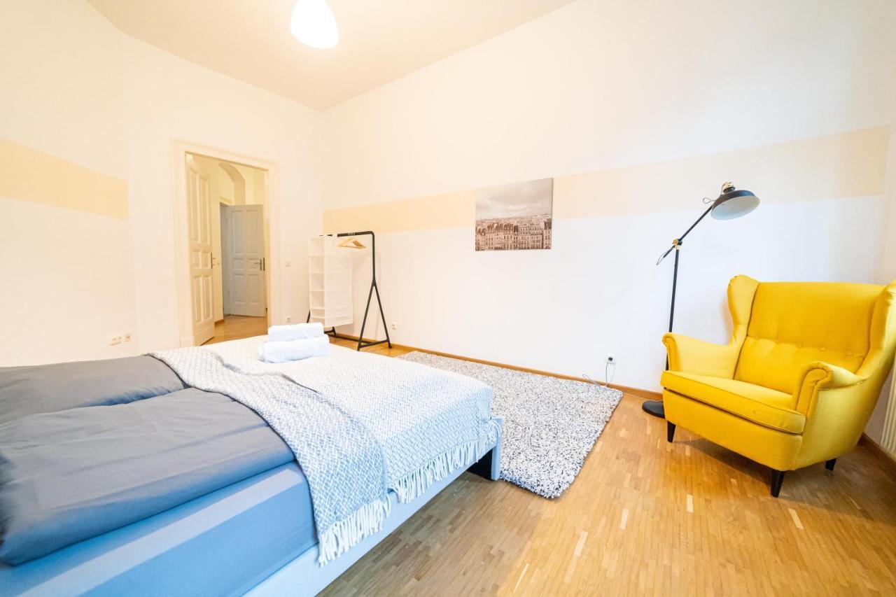Fullhouse - Halle - Vs7 - 3 Beds - Nespresso 외부 사진