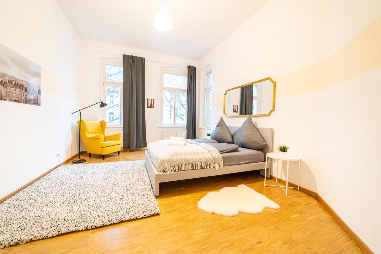 Fullhouse - Halle - Vs7 - 3 Beds - Nespresso 외부 사진